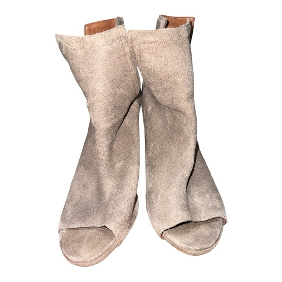 Jeffrey Campbell Tan Ankle Booties with Peep-Toe and Chunky Heel - Picture 2 of 5